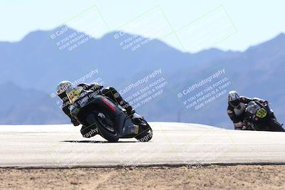 media/Dec-08-2024-CVMA (Sun) [[267e5a7075]]/Race 4-Amateur Supersport Middleweight/